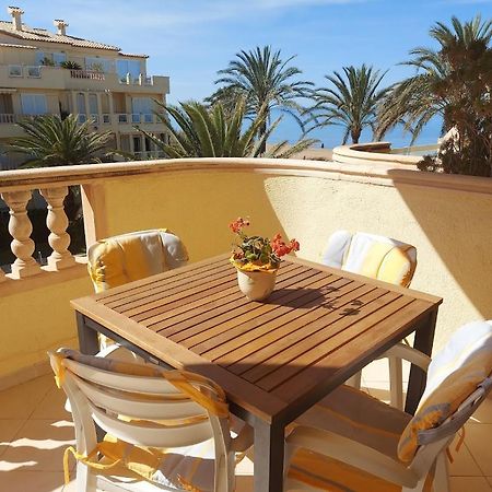 Estupendo Apartamento En Primera Linea De Playa Y Con Vistas Al Mar Dénia Buitenkant foto