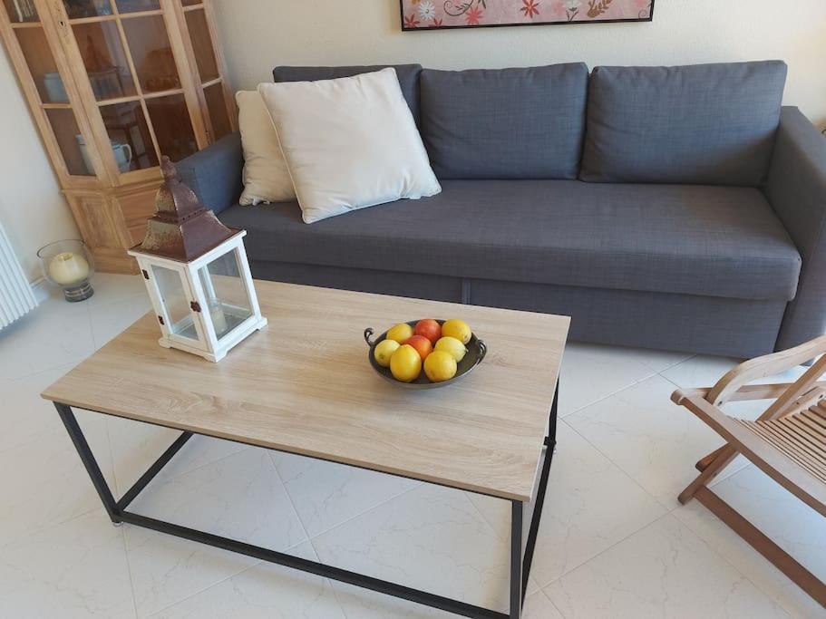 Estupendo Apartamento En Primera Linea De Playa Y Con Vistas Al Mar Dénia Buitenkant foto